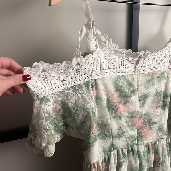 Disney Princess Floral Lace Dress Size Medium Disney Bounding - Picture 3 of 8